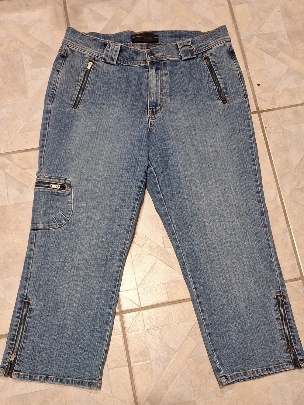 Venezia Blue Zip-Detail Cropped Cargo Jeans